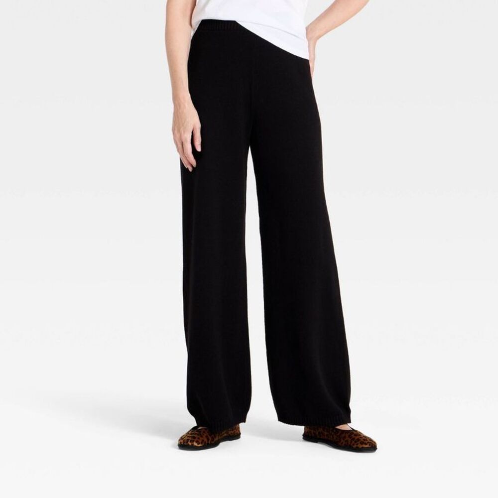 Women's Wide Leg Sweatpants - Universal Thread Black S